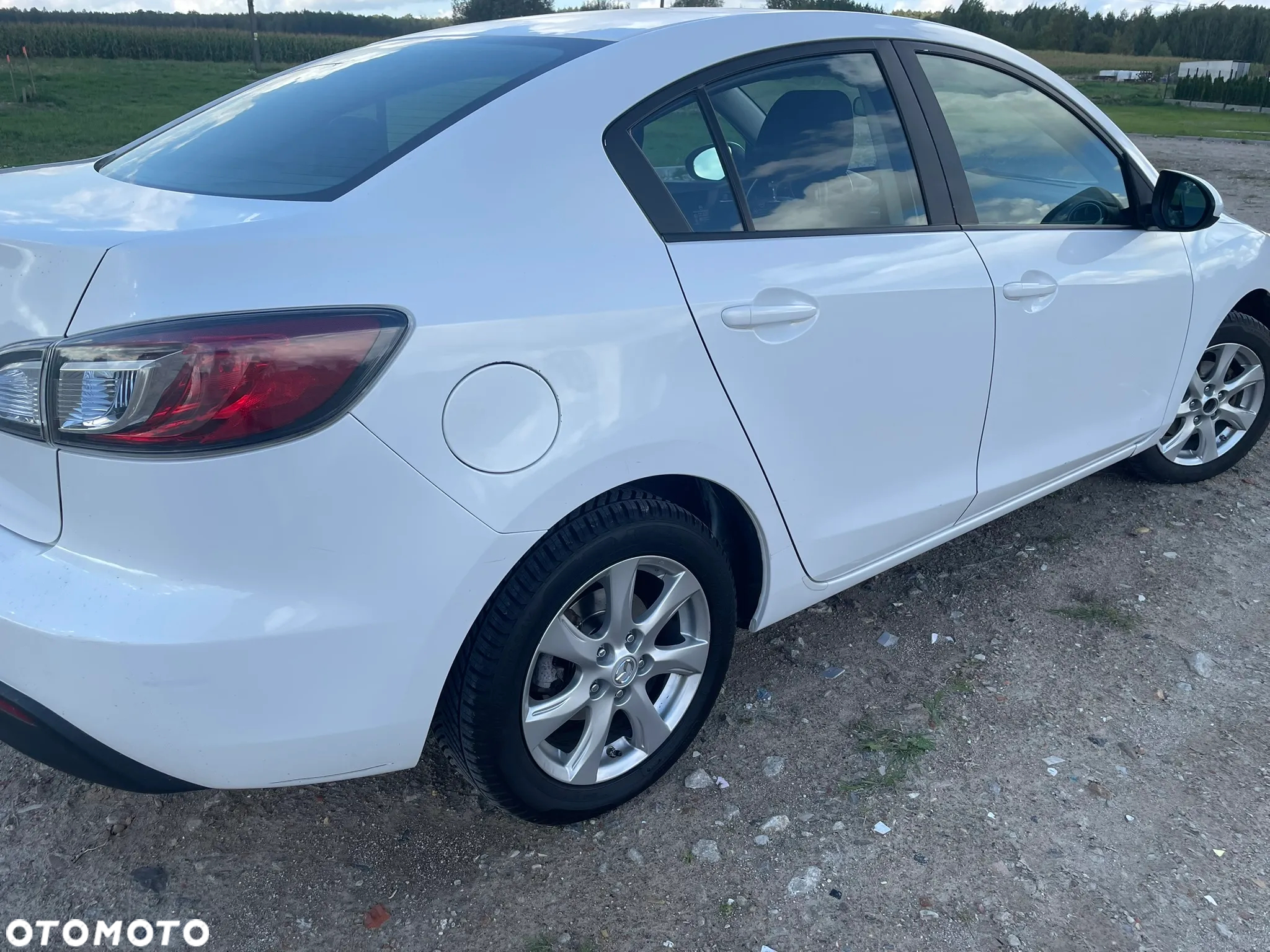 Mazda 3 - 4