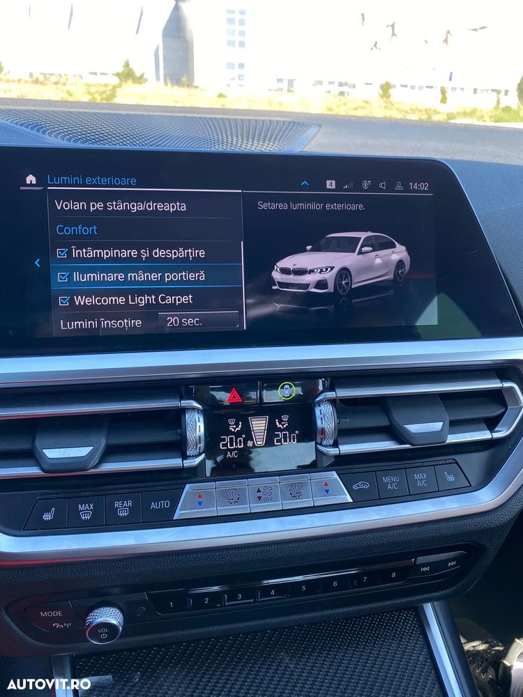 BMW Seria 3 318i Aut. M Sport - 12