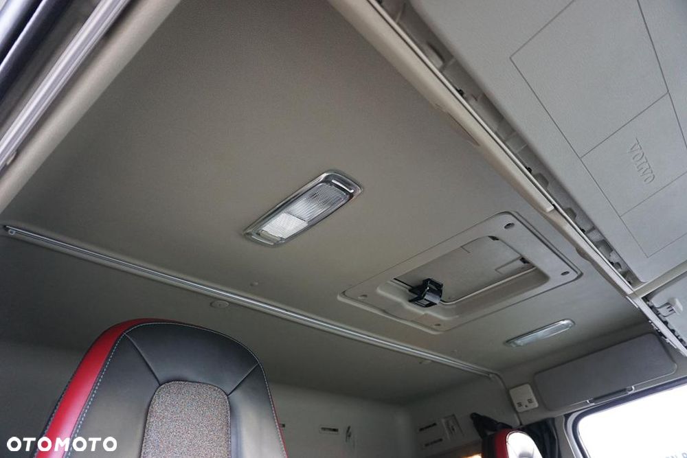 Volvo FM / 410 / ACC / EURO 6 / WAGA 6800 KG / MAŁY PRZEBIEG - 17