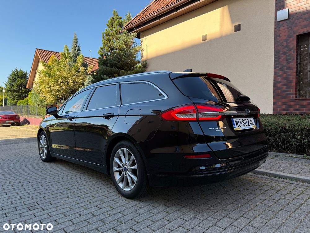 Ford Mondeo 2.0 EcoBlue Titanium - 21