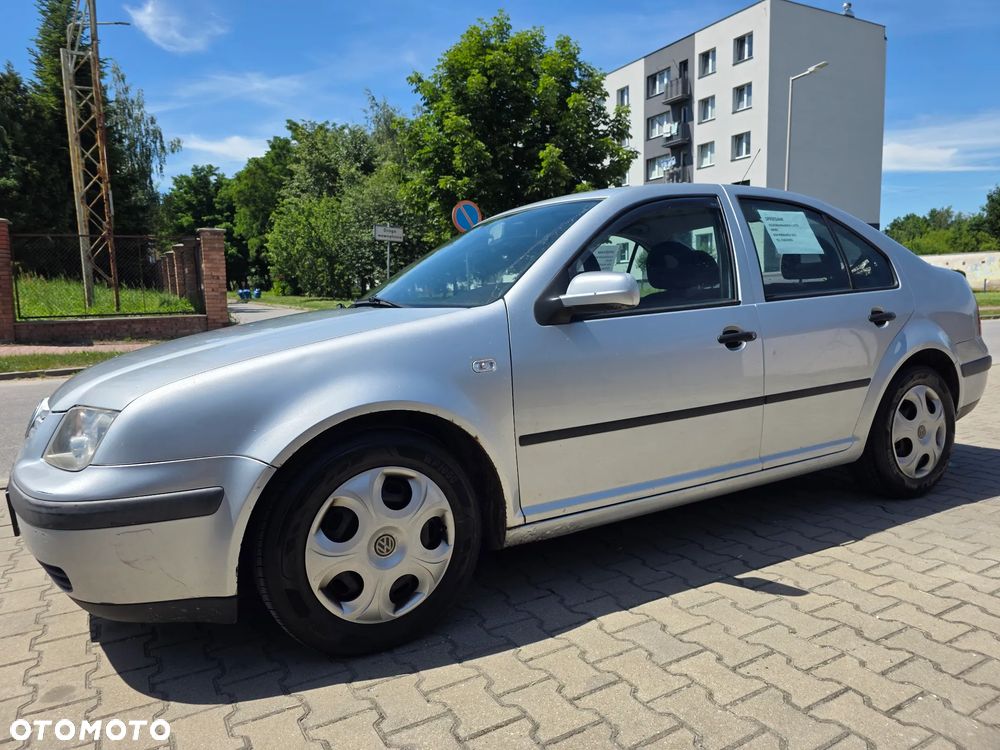 Volkswagen Bora 1.9 TDI Comfortline - 21