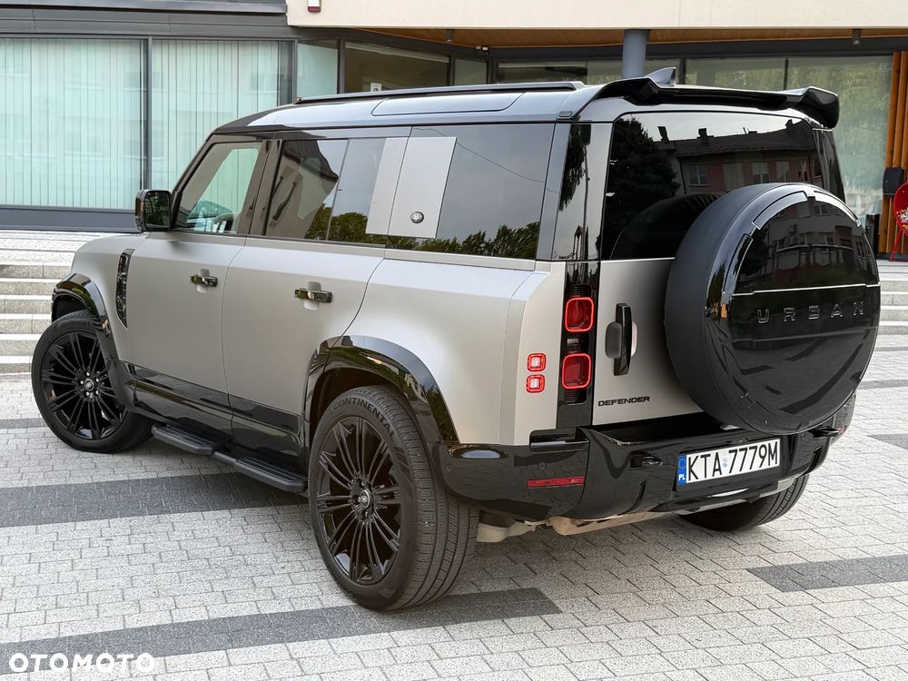 Land Rover Defender 3.0 D300 mHEV X-Dynamic SE - 4