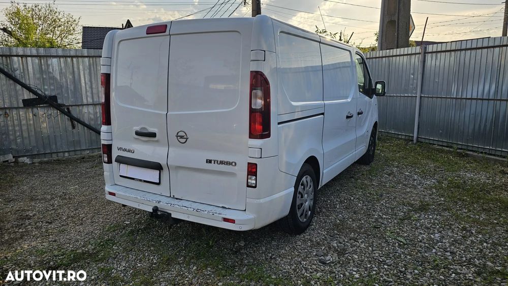 Opel Vivaro - 4