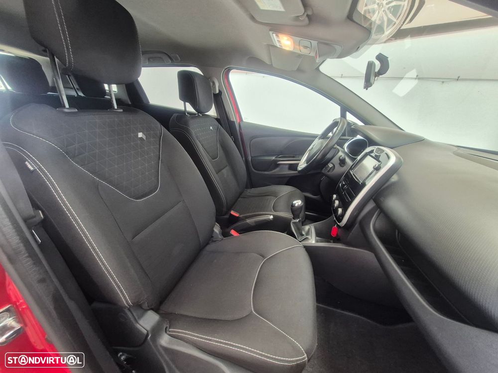 Renault Clio Sport Tourer 0.9 TCe Limited - 14