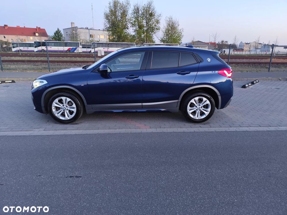 BMW X2 sDrive18d Edition M Mesh - 9