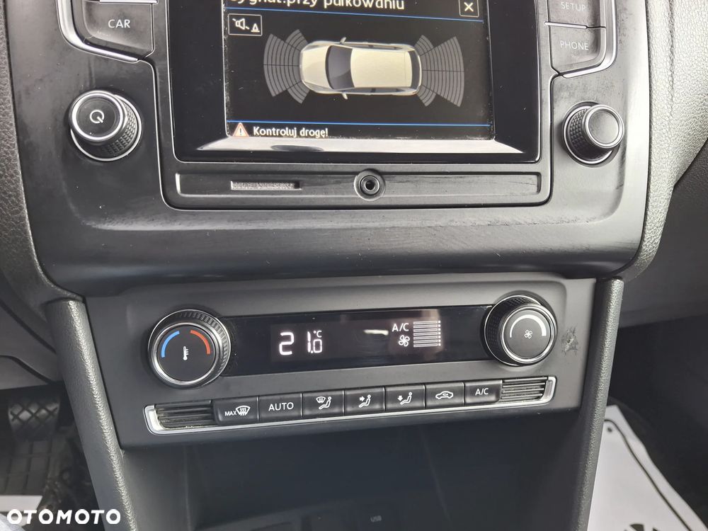 Volkswagen Polo 1.4 TDI (Blue Motion Technology) Highline - 18