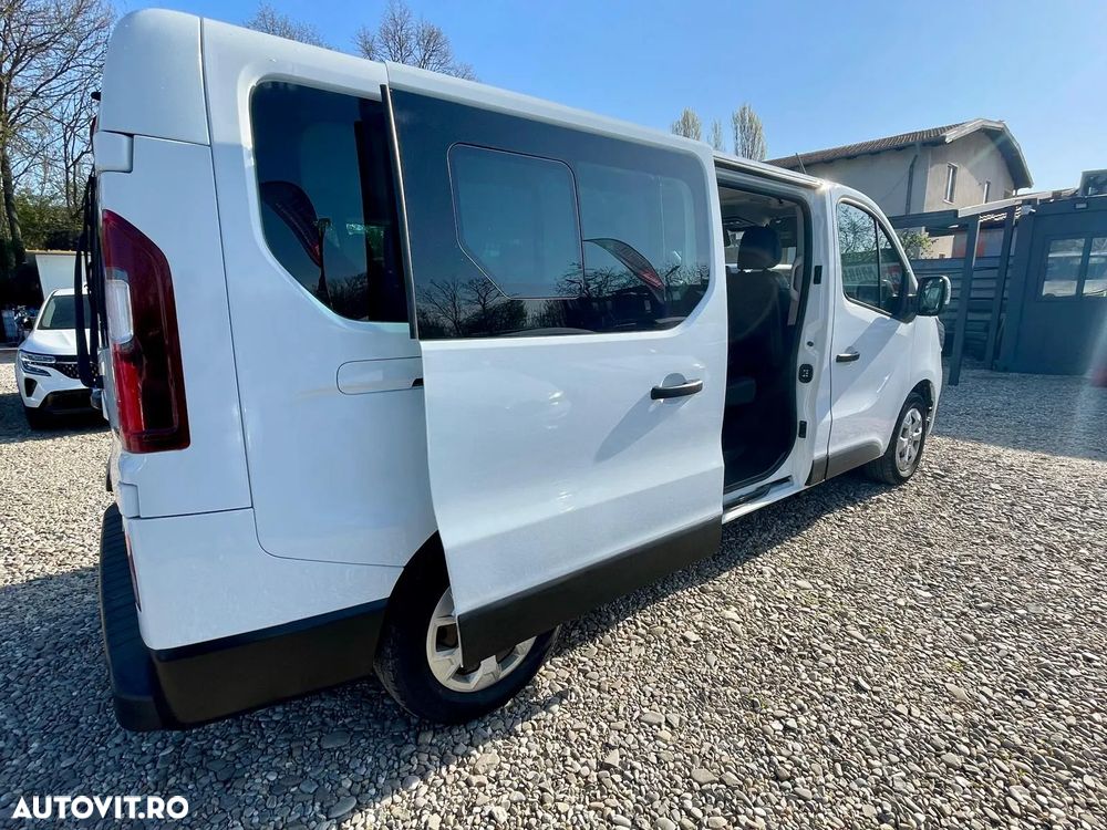 Renault Trafic 2.0 Blue dCi 110 S&S L2 8+1 Life - 7