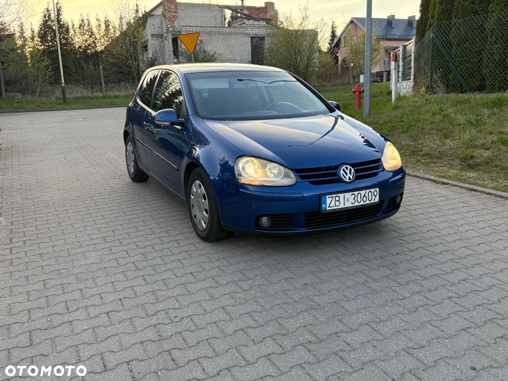 Volkswagen Golf 1.4 FSI Sportline - 2