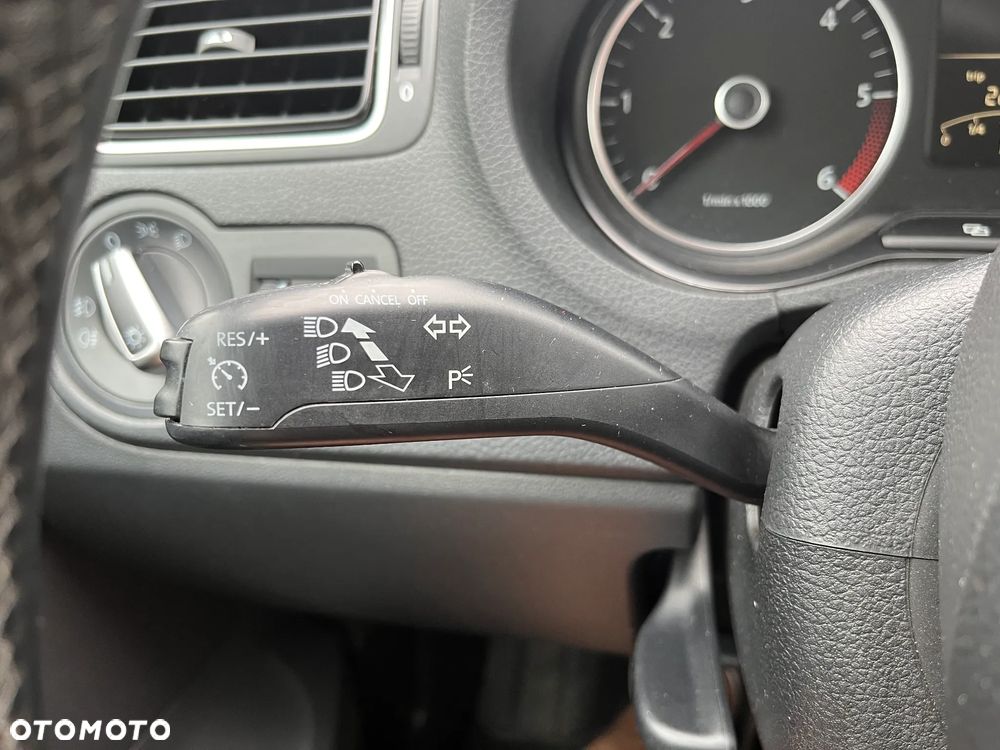 Volkswagen Polo - 28