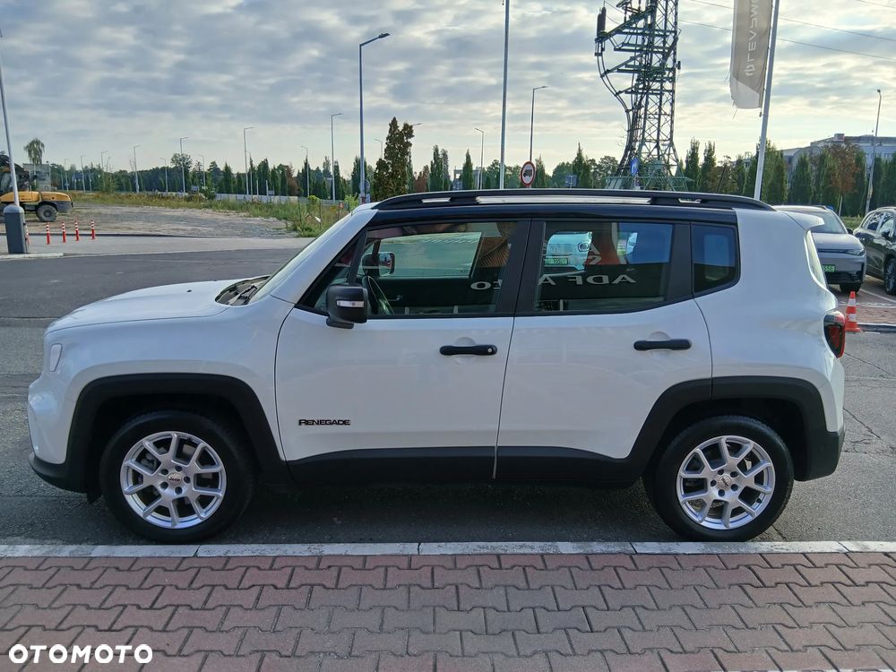 Jeep Renegade 1.5 T4 mHEV Altitude FWD S&S DCT - 6