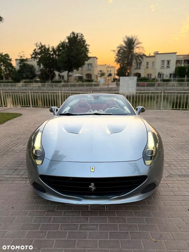 Ferrari California T - 11