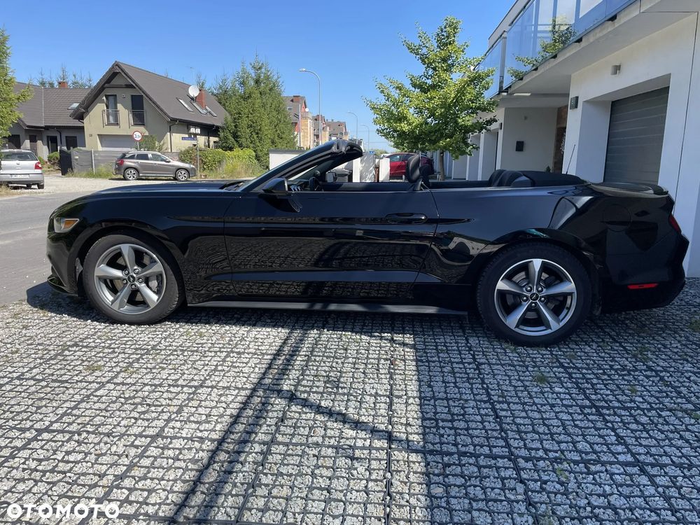 Ford Mustang 3.7 V6 Premium - 12