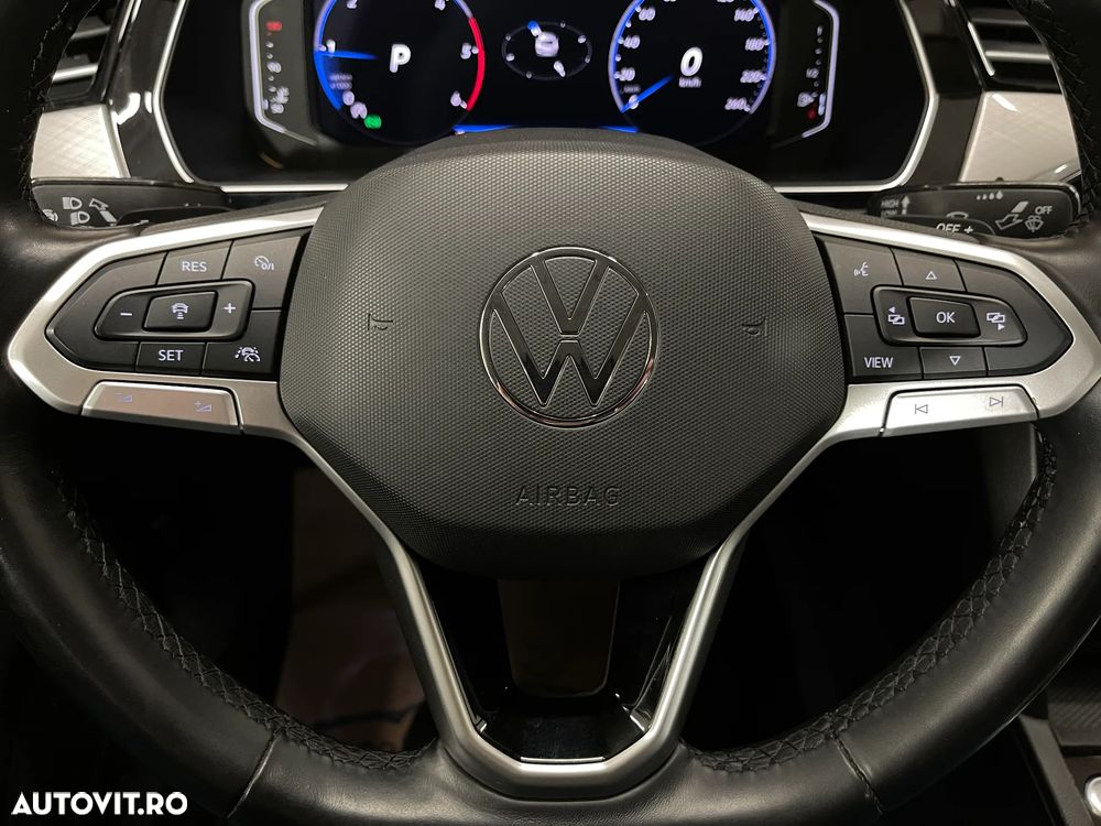 Volkswagen Passat 2.0 TDI DSG Comfortline - 22