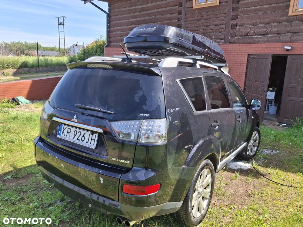 Mitsubishi Outlander 2.0 DID Instyle NAVI - 1
