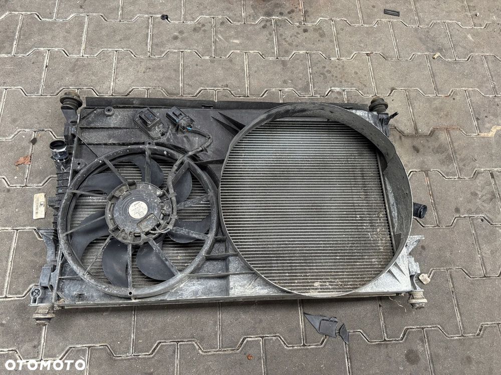 KOMPLET CHŁODNIC TRANSIT MK8 RWD 2.0ECOBLUE - 1