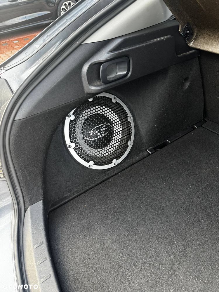 Mitsubishi Lancer - 11