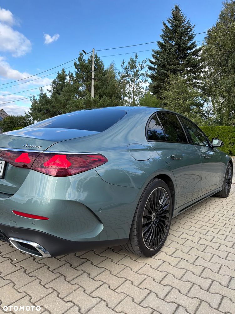 Mercedes-Benz Klasa E 220 d mHEV 4-Matic AMG 9G-Tronic - 14