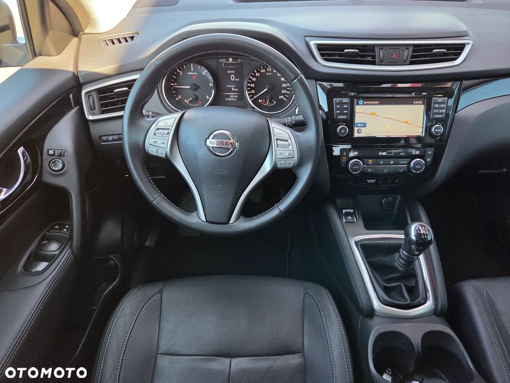 Nissan Qashqai 1.5 dCi DPF 360 - 20