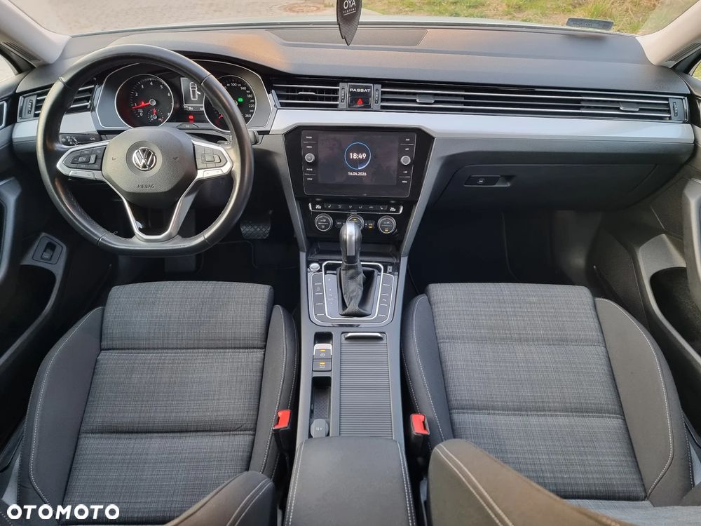 Volkswagen Passat 2.0 TSI Business DSG - 17
