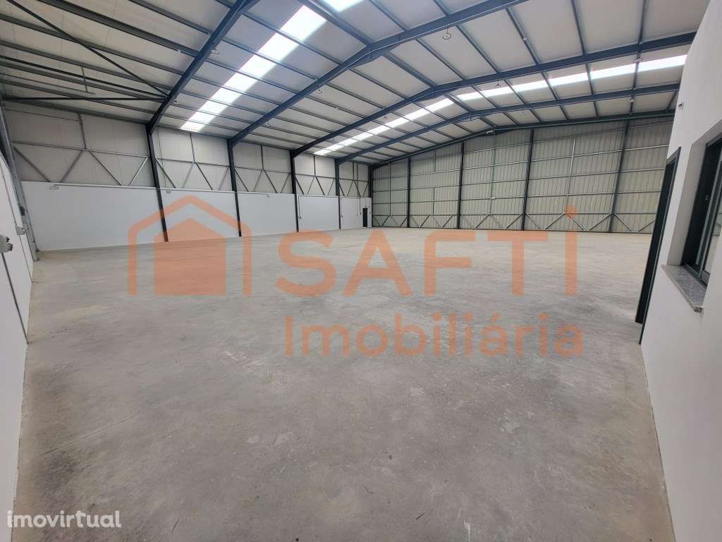 Armazém /Ginásio Arrendamento Algoz Algarve - Grande imagem: 2/15