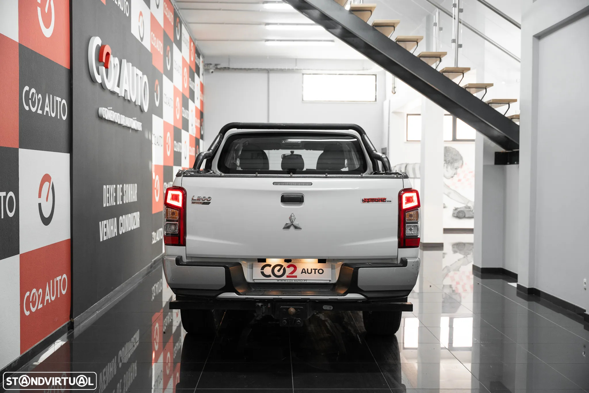 Mitsubishi L200 2.3 DI-D Club Invite 4WD - 6
