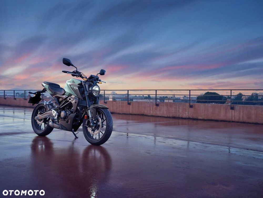 Honda CB - 12