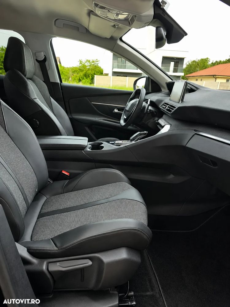 Peugeot 3008 1.2 PureTech 130 EAT8 Allure Pack - 6
