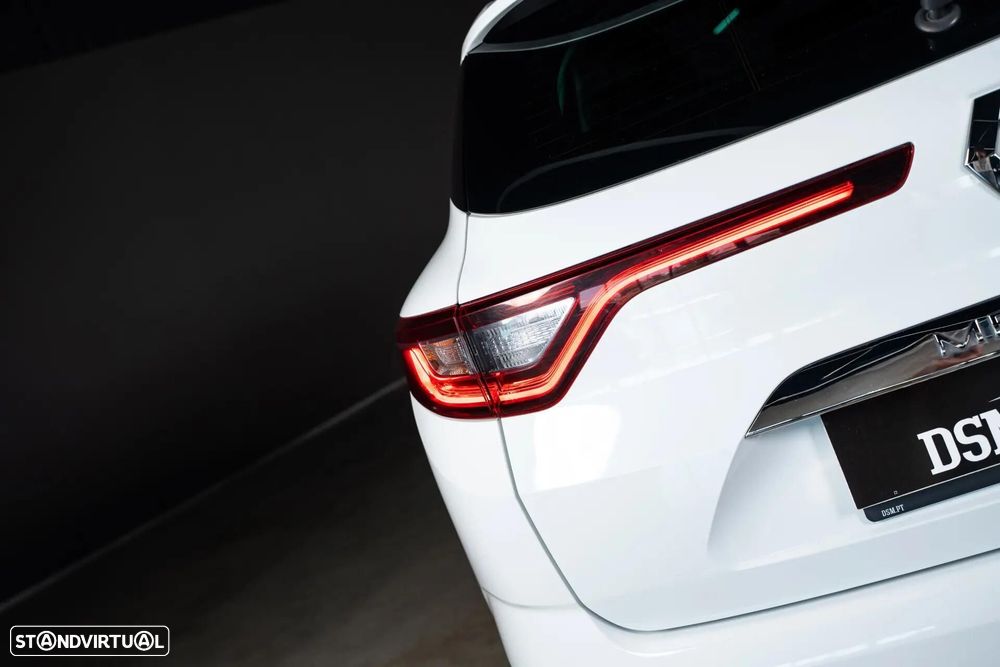 Renault Mégane Sport Tourer 1.5 Blue dCi GT Line — fotografia 9