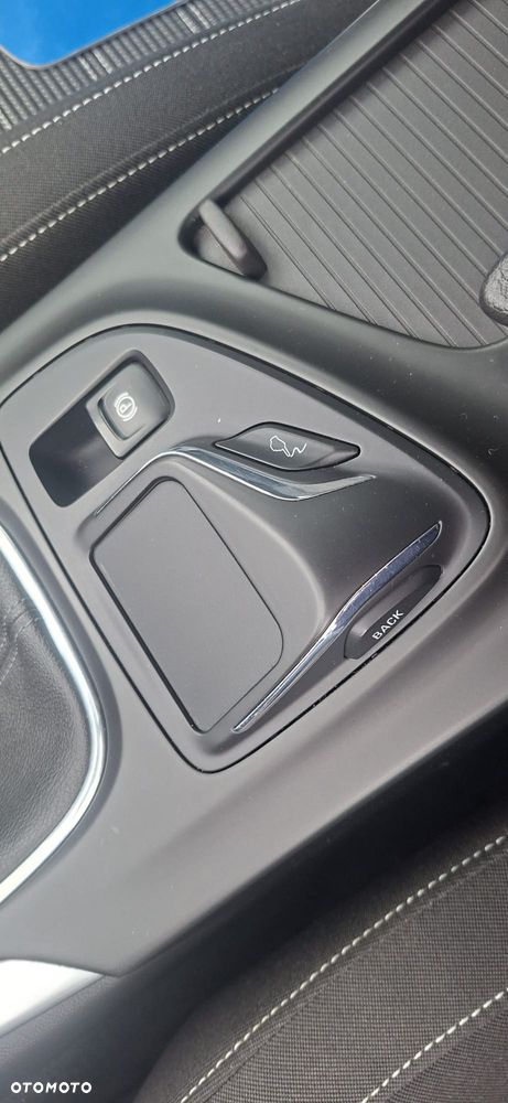 Opel Insignia 1.4 T Cosmo S&S - 15