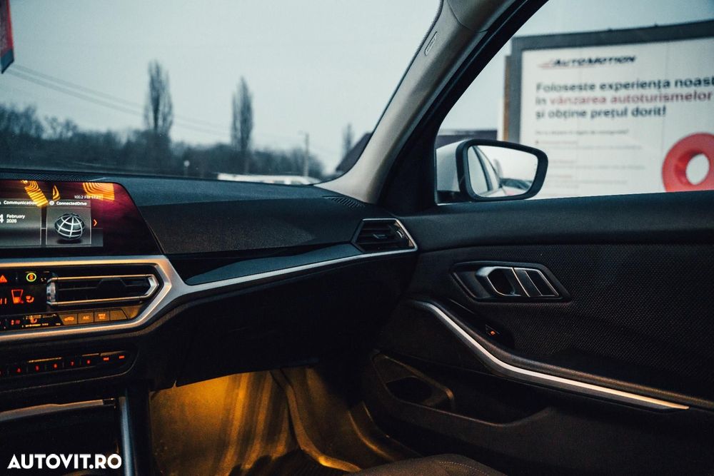 BMW Seria 3 320d xDrive Aut. - 17