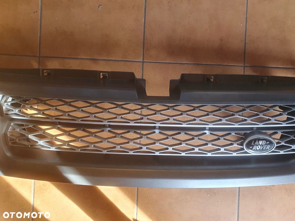 GRILL ATRAPA RANGE ROVER SPORT L320 LIFT - 3