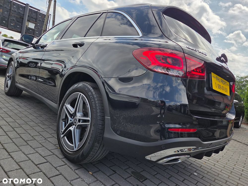 Mercedes-Benz GLC 200 4-Matic - 11