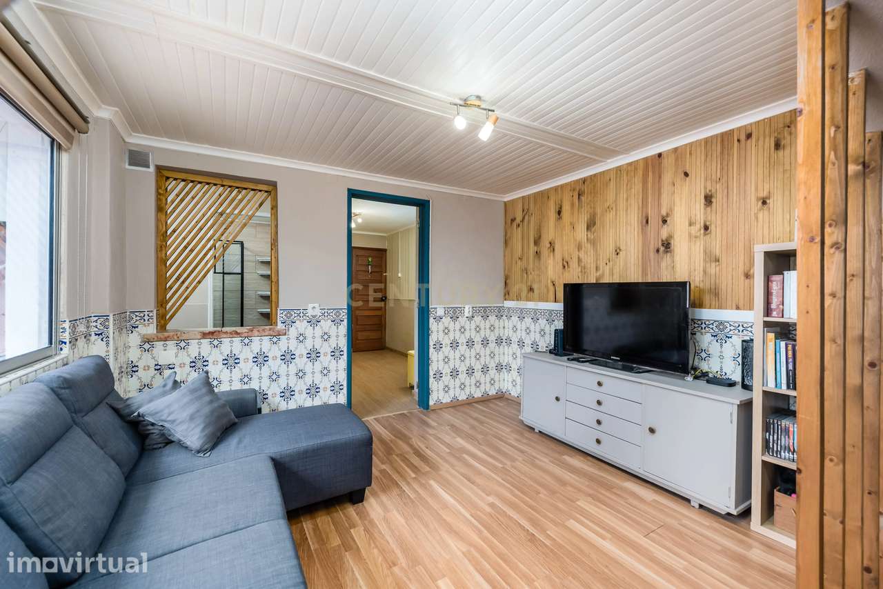 Apartamento Renovado T2 em Amora, Seixal - Oportunidade Única! - Grande imagem: 5/18