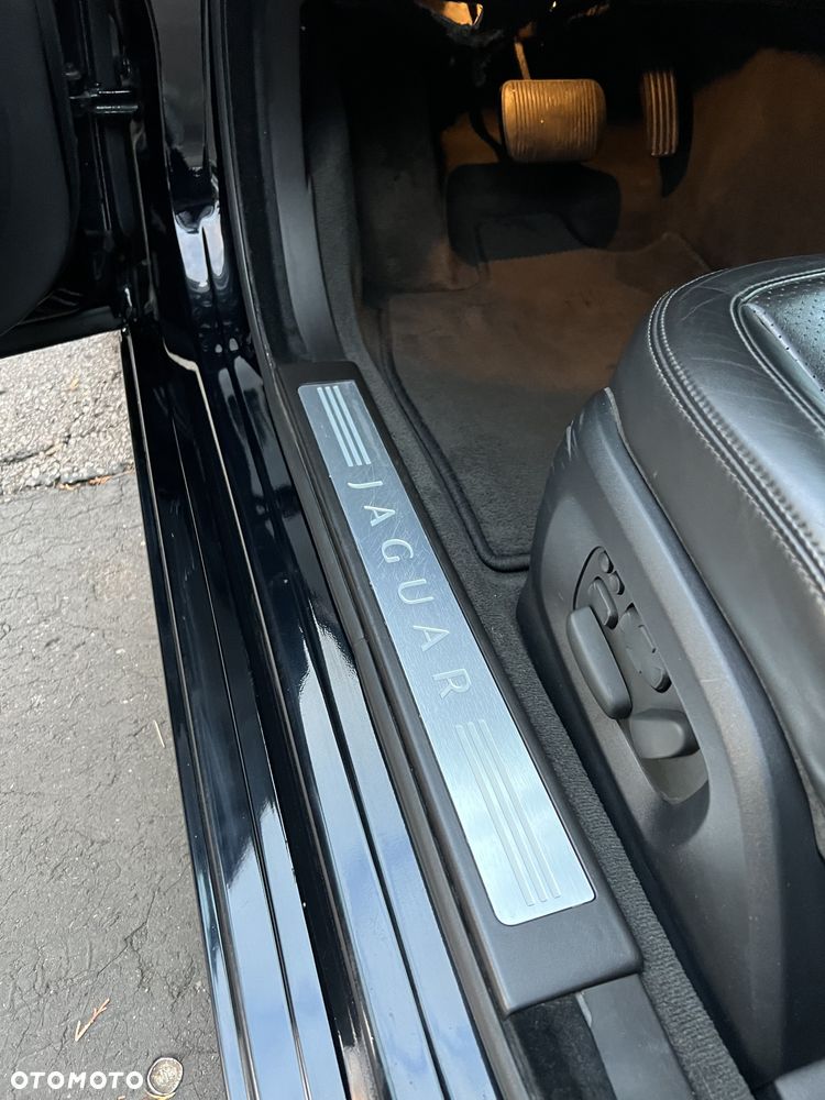 Jaguar XF 3.0 V6 D S Portfolio - 24