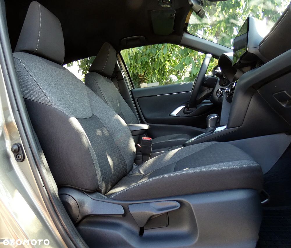 Toyota Yaris Cross Hybrid 1.5 Style - 34