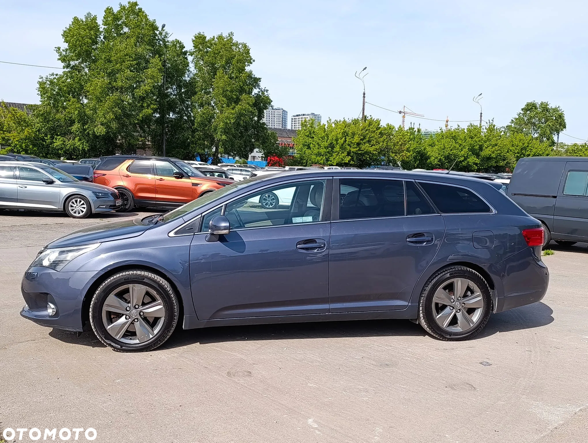 Toyota Avensis 2.2 D-4D Prestige - 33
