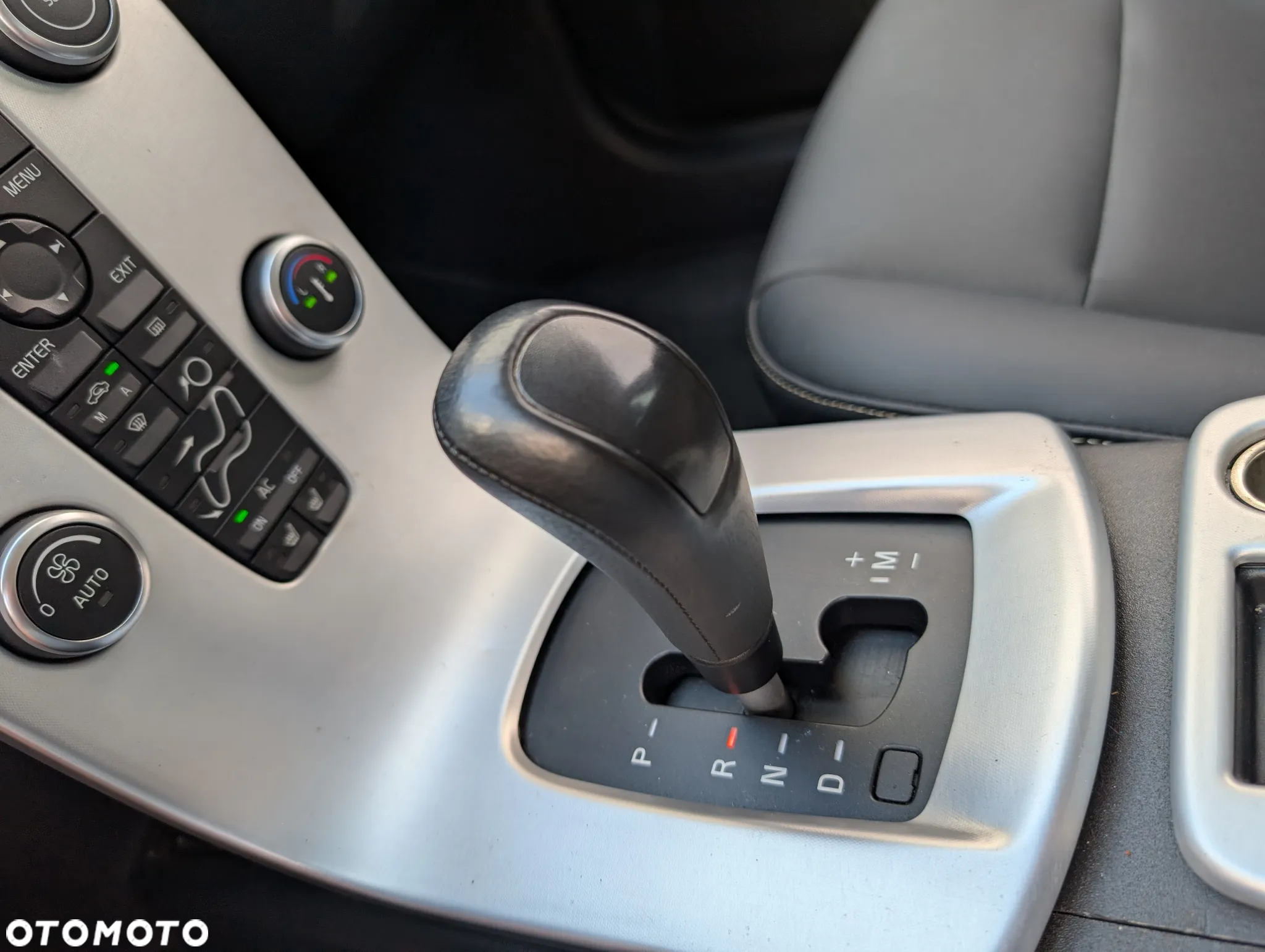 Volvo V50 DPF D4 Geartronic Summum - 27