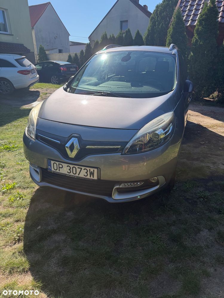 Renault Scenic - 8
