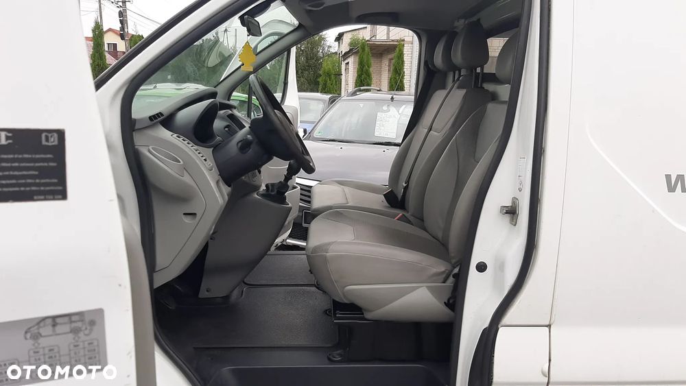 Renault Trafic - 10