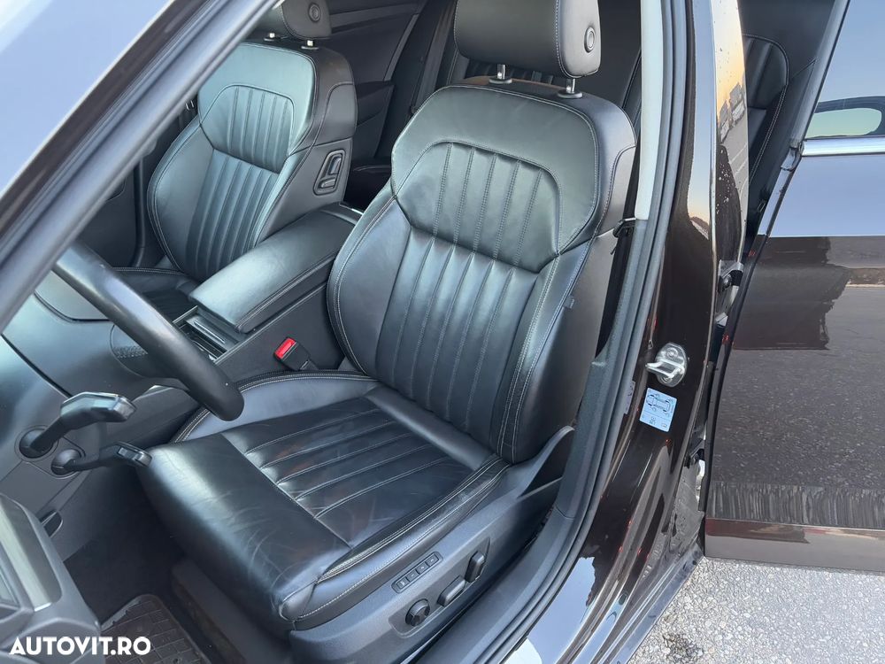 Skoda Superb Combi 2.0 TDI DSG Style - 4