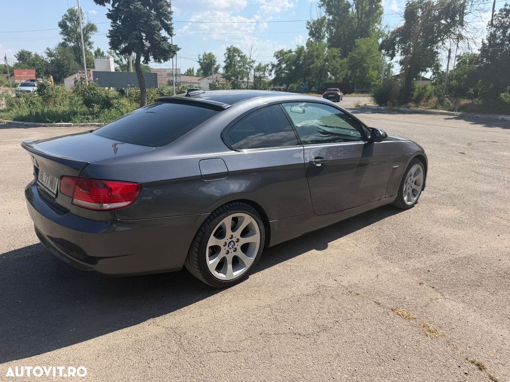 BMW Seria 3 330d Aut. - 5
