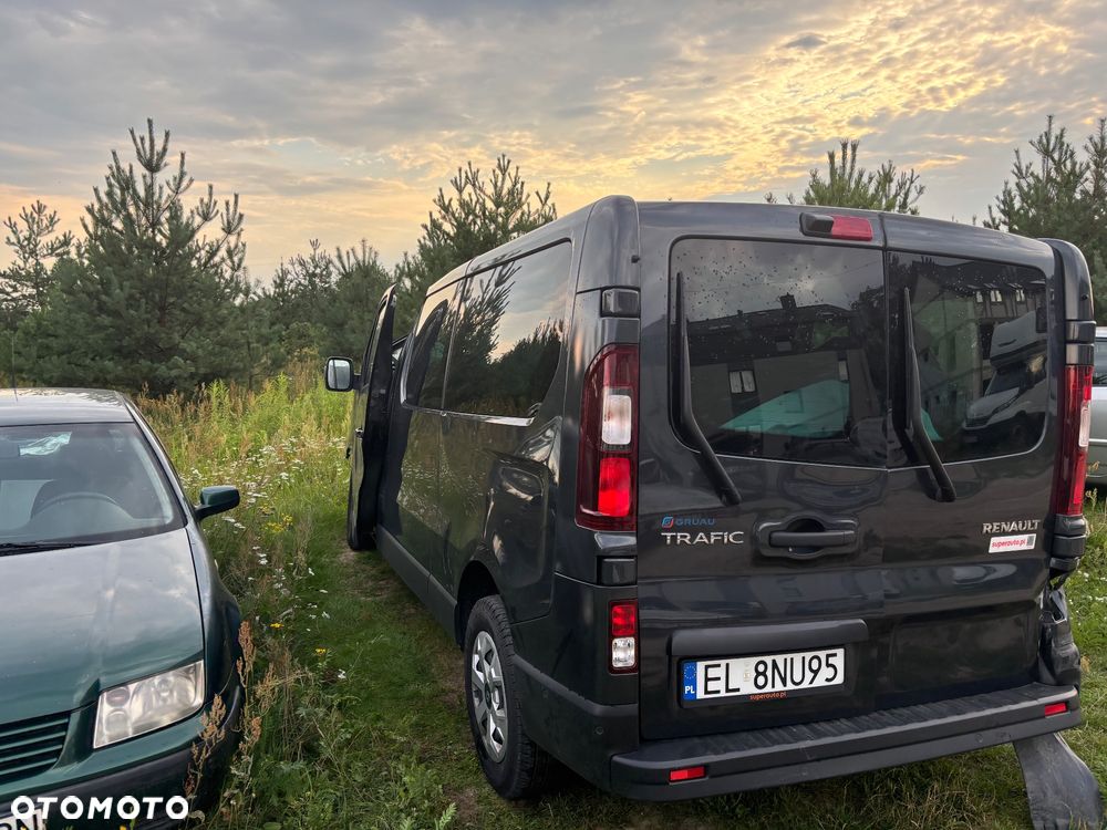 Renault Trafic 2.0 dCi - 7