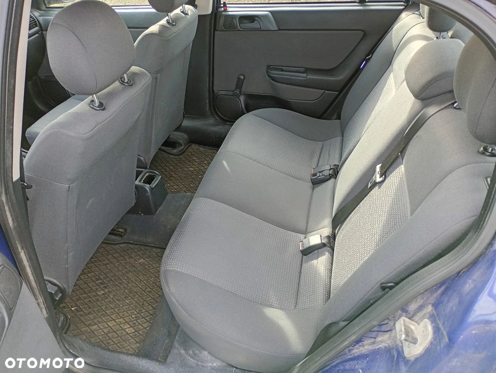 Opel Astra - 6