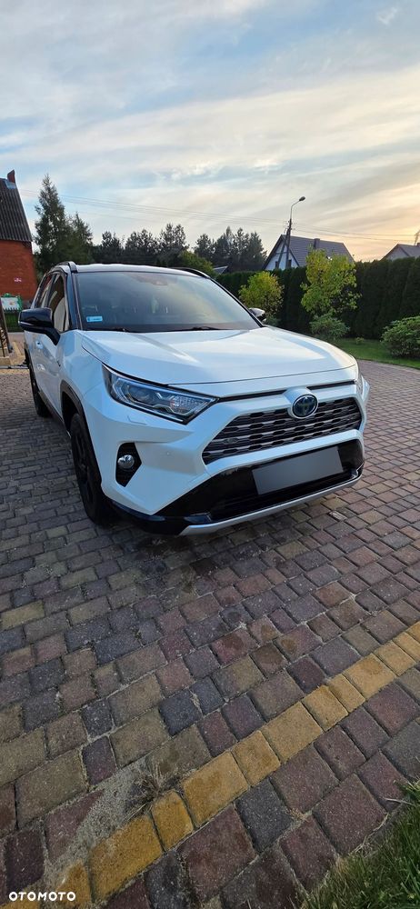 Toyota RAV4 - 6