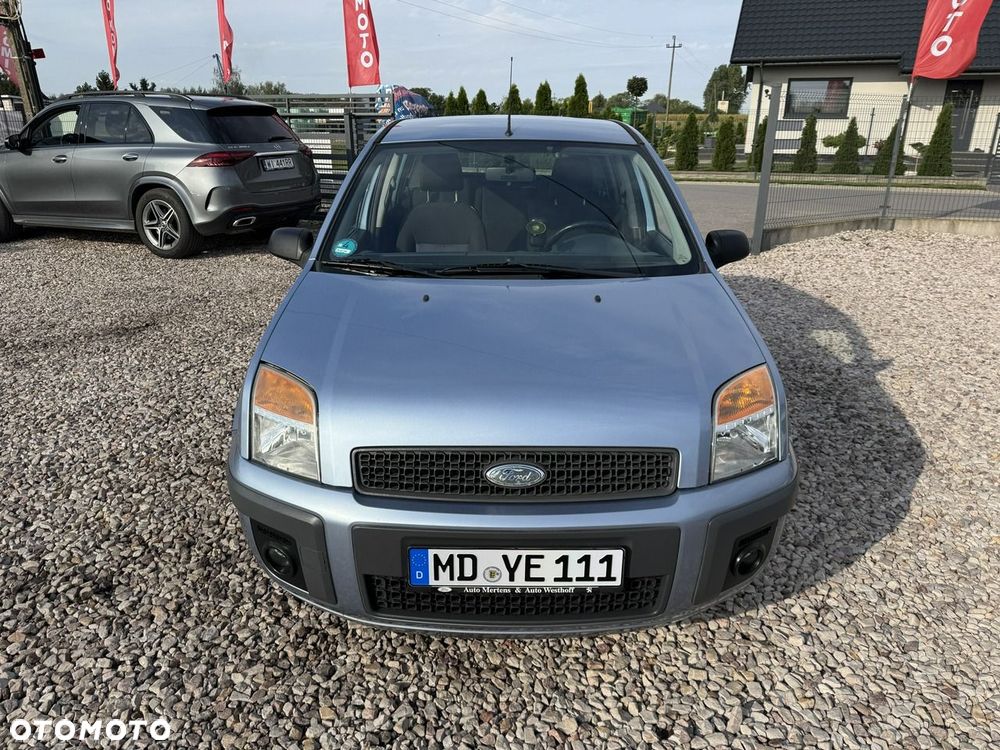 Ford Fusion - 18