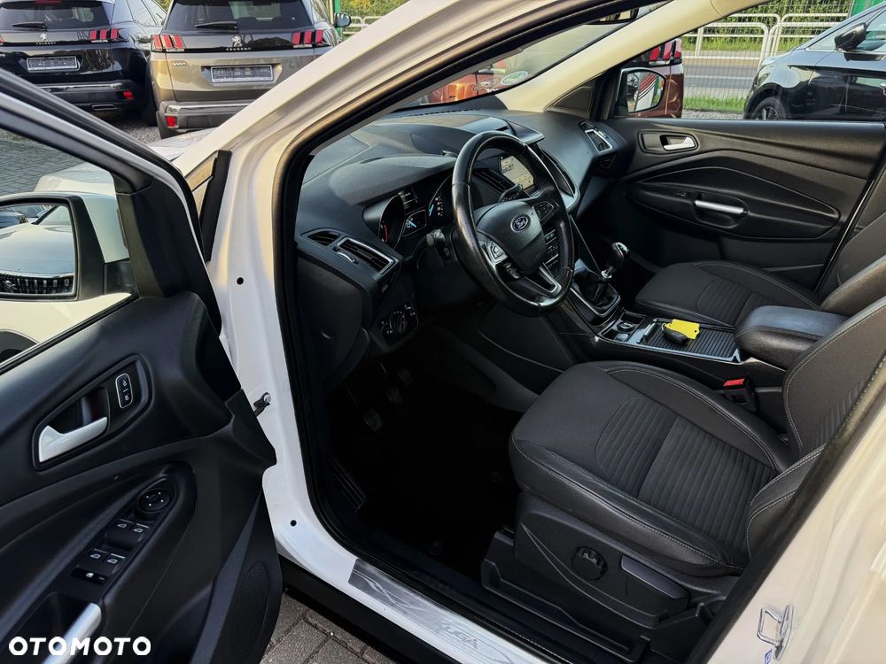 Ford Kuga 2.0 TDCi 4x2 Titanium - 7