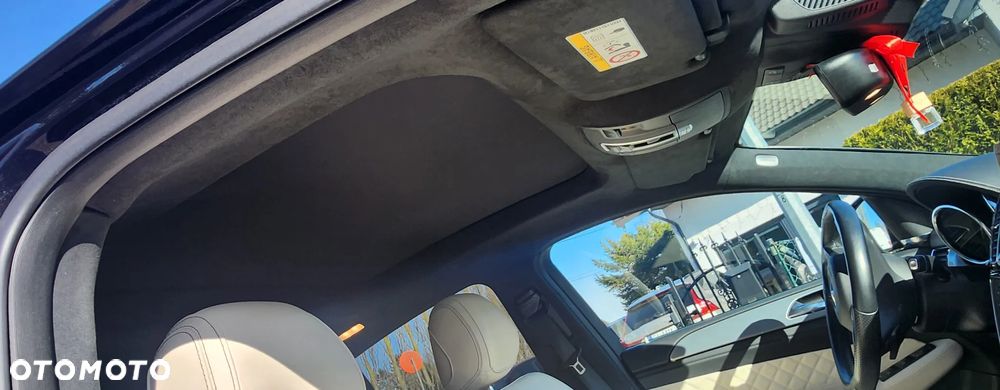 Mercedes-Benz GLE - 19