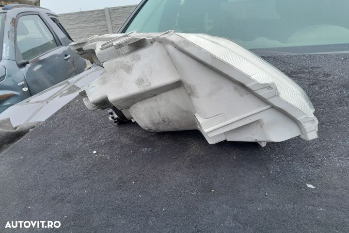 Far stanga Suzuki Grand Vitara 2 [2005 - 2008] Crossover 3-usi 1.9 TD - 3