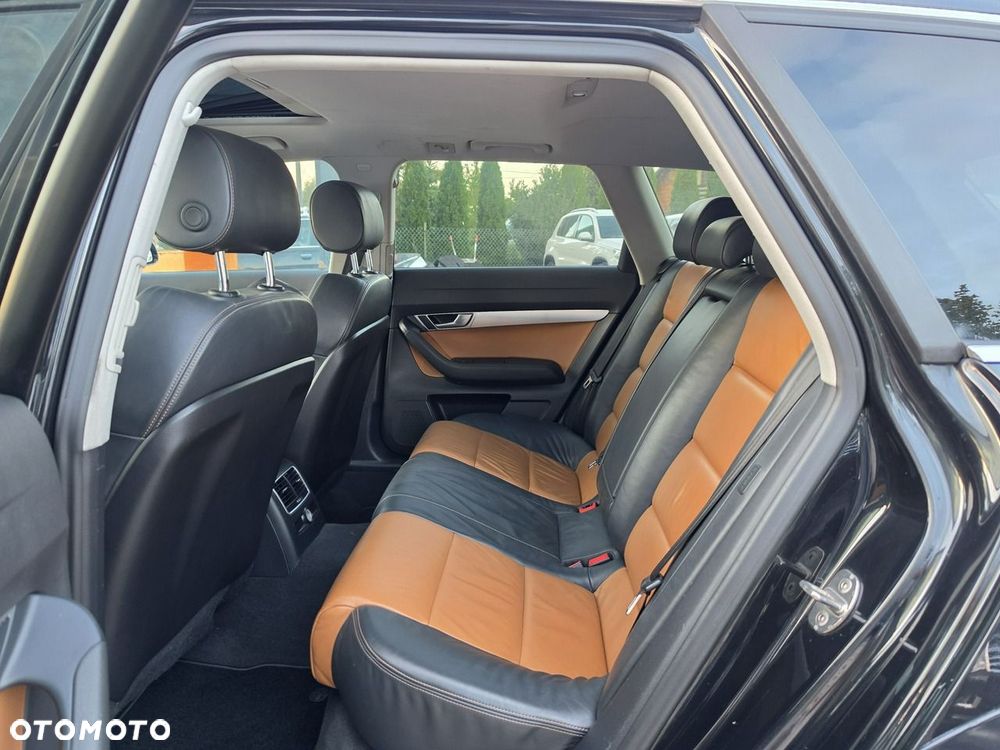 Audi A6 Allroad - 32