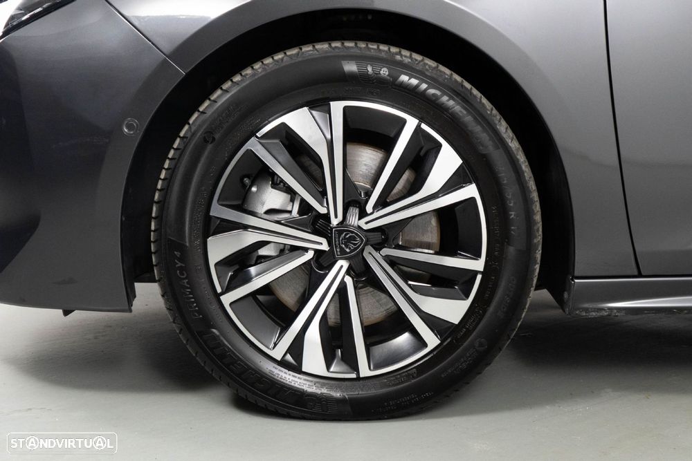 Peugeot 508 1.6 Hybrid Allure e-EAT8 - 19